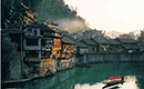 長(zhǎng)沙到張家界溶洞奇觀黃龍洞、地質(zhì)公園張家界國(guó)家森林公園汽車三日游（早班）
